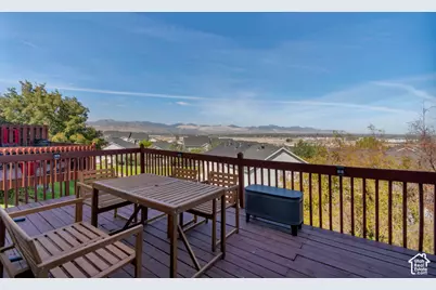 137 E Wayfield Dr, Draper, UT 84020 - Photo 5
