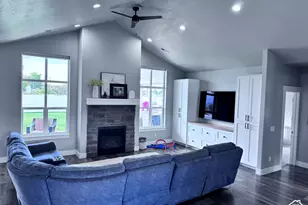 4089 W 2400 N, Plain City, UT 84404 - Photo 5