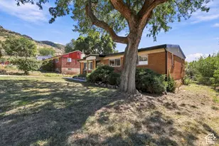 1439 E 6th St S, Ogden, UT 84404 - Photo 3