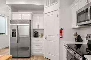 541 N Richland St, Garden City, UT 84028 - Photo 5