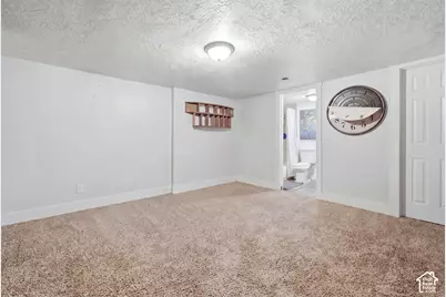 160 W 350 N, Clearfield, UT 84015 - Photo 19