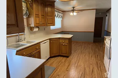 145 N 400 E, Orem, UT 84097 - Photo 13