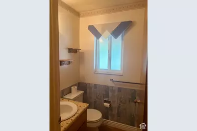 145 N 400 E, Orem, UT 84097 - Photo 27