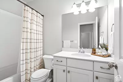 1105 W 250 N, Clearfield, UT 84015 - Photo 17