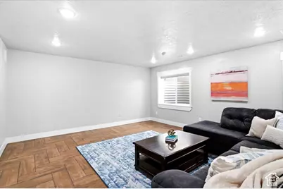 1105 W 250 N, Clearfield, UT 84015 - Photo 23