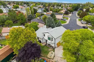 6928 S Lynaria Ct, West Jordan, UT 84081 - Photo 29