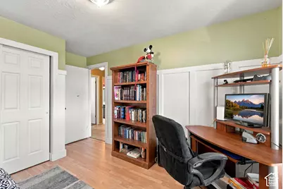 6928 S Lynaria Ct, West Jordan, UT 84081 - Photo 15