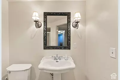 6928 S Lynaria Ct, West Jordan, UT 84081 - Photo 23