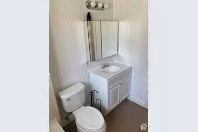 110 E 2250 S, Bountiful, UT 84010 - Photo 19