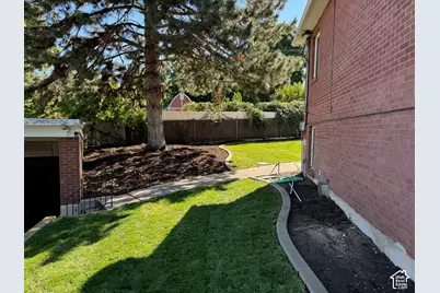 110 E 2250 S, Bountiful, UT 84010 - Photo 21