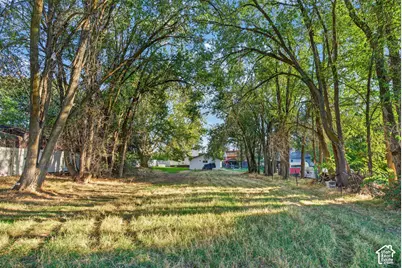 147 Center St, Clearfield, UT 84015 - Photo 11