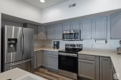 4584 S Sienna Ct, Taylorsville, UT 84123 - Photo 13