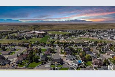 1541 W 975 S, Layton, UT 84041 - Photo 57