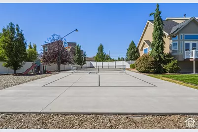 1541 W 975 S, Layton, UT 84041 - Photo 49