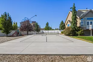1541 W 975 S, Layton, UT 84041 - Photo 49