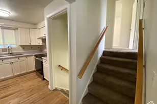 2989 S Rae St W, West Valley, UT 84120 - Photo 9
