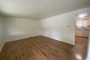 2989 S Rae St W, West Valley, UT 84120 - Photo 5