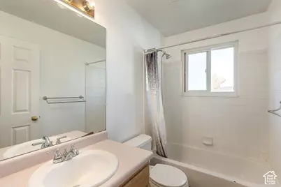 119 Spyglass Dr, Stansbury Park, UT 84074 - Photo 25