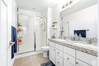 3860 W Mossmorran Ln, Taylorsville, UT 84129 - Photo 19