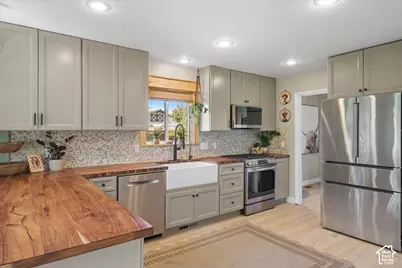 1341 S 8900 E, Huntsville, UT 84317 - Photo 11