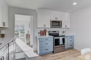 589 N Sir Patrick Dr W, Salt Lake City, UT 84116 - Photo 7