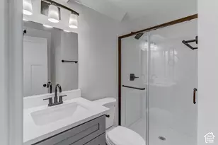 589 N Sir Patrick Dr W, Salt Lake City, UT 84116 - Photo 15