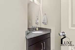10398 S Clarks Hill Dr, South Jordan, UT 84009 - Photo 13