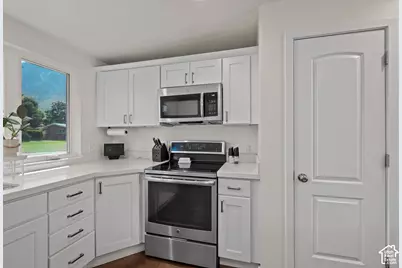 4284 S Vallejo Dr E, Holladay, UT 84117 - Photo 7