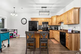 40 W Ginger Gold Rd, Santaquin, UT 84655 - Photo 5