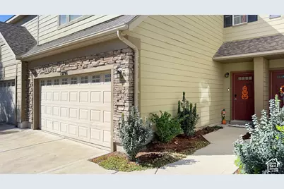 13498 S Leaf Wing Ln, Riverton, UT 84096 - Photo 3
