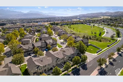 13498 S Leaf Wing Ln, Riverton, UT 84096 - Photo 9