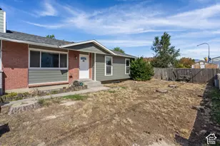 4024 W 6200 S, Kearns, UT 84118 - Photo 29