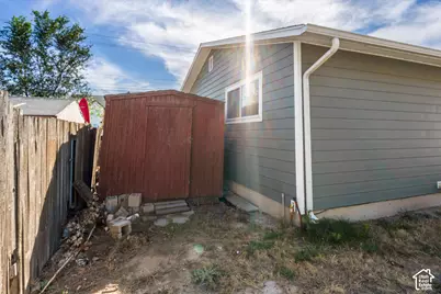 4024 W 6200 S, Kearns, UT 84118 - Photo 23