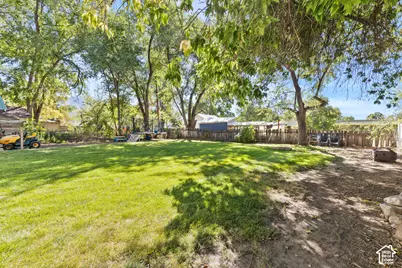142 W 400 N, Logan, UT 84321 - Photo 21