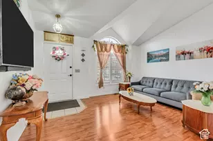 564 S 1000 W, Salt Lake City, UT 84104 - Photo 5