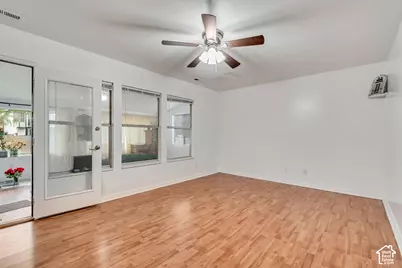 564 S 1000 W, Salt Lake City, UT 84104 - Photo 11