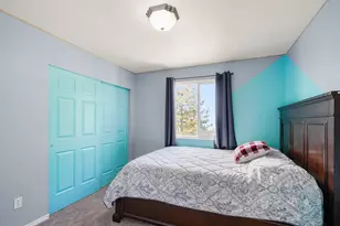 2096 S 1600 W, Woods Cross, UT 84087 - Photo 13