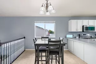 2096 S 1600 W, Woods Cross, UT 84087 - Photo 5