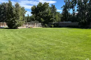 7555 S Michelle Way, Cottonwood Heights, UT 84093 - Photo 45