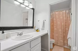 4115 S Eastern Park Ln, West Valley, UT 84119 - Photo 17