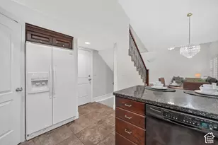 3949 W Sienna Dune Dr, South Jordan, UT 84009 - Photo 15