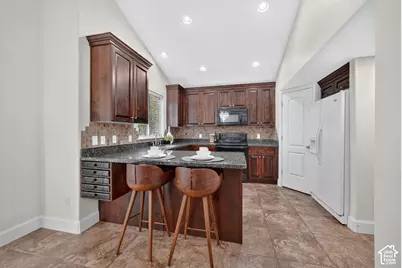 3949 W Sienna Dune Dr, South Jordan, UT 84009 - Photo 13