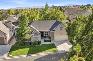 3949 W Sienna Dune Dr, South Jordan, UT 84009 - Photo 3