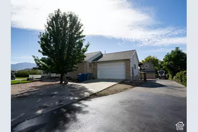414 E 500 S #A-B, American Fork, UT 84003 - Photo 39