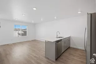 1122 E Pilot St, Saratoga Springs, UT 84045 - Photo 9