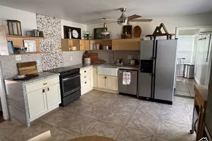 2995 E Louise Ave, Salt Lake City, UT 84109 - Photo 5
