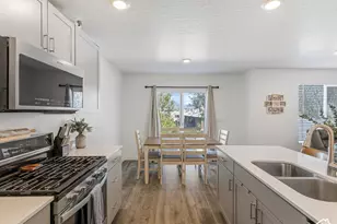 344 N Starboard Ln, Saratoga Springs, UT 84045 - Photo 9