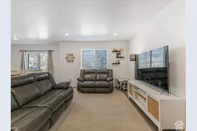 344 N Starboard Ln, Saratoga Springs, UT 84045 - Photo 7