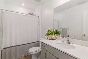 344 N Starboard Ln, Saratoga Springs, UT 84045 - Photo 15