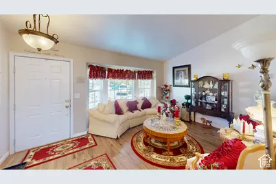 288 E 1375 N, Layton, UT 84041 - Photo 15